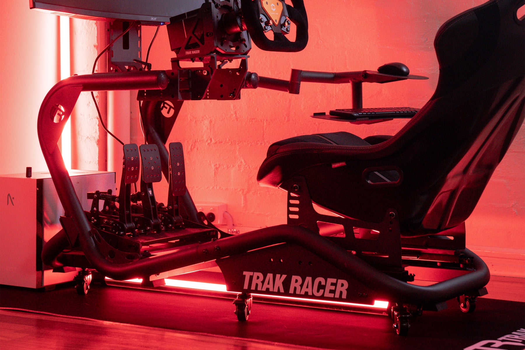 Spec 1: TR8 Pro – Trak Racer